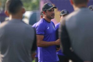 Llegó Marco Angulo a Racing de Veracruz
